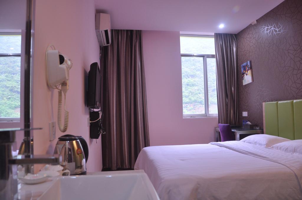 Yangshuo Harbour View Hotel エクステリア 写真