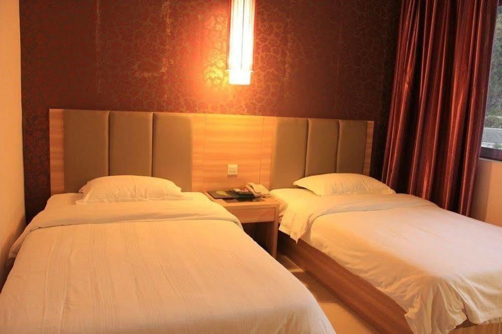 Yangshuo Harbour View Hotel エクステリア 写真