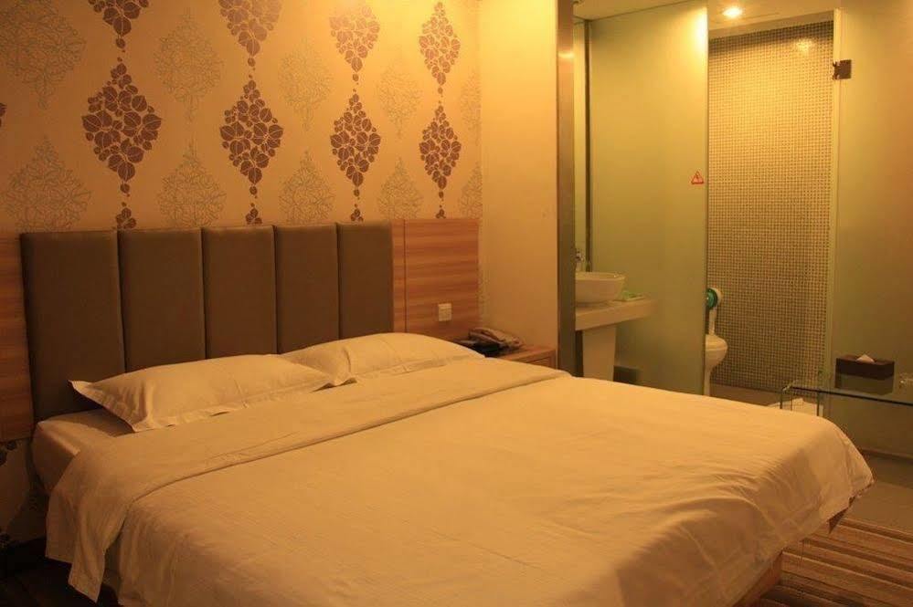 Yangshuo Harbour View Hotel エクステリア 写真